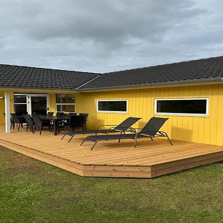 Spacious Near Appartement